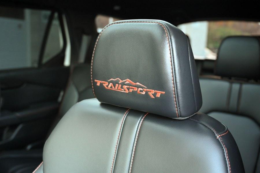 used 2025 Honda Pilot car, priced at $36,995