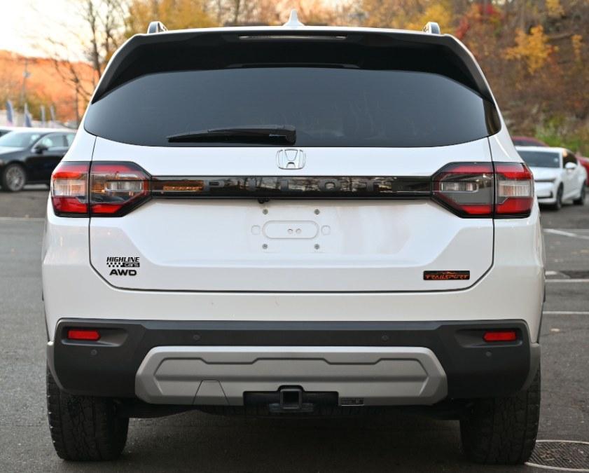 used 2025 Honda Pilot car, priced at $36,995