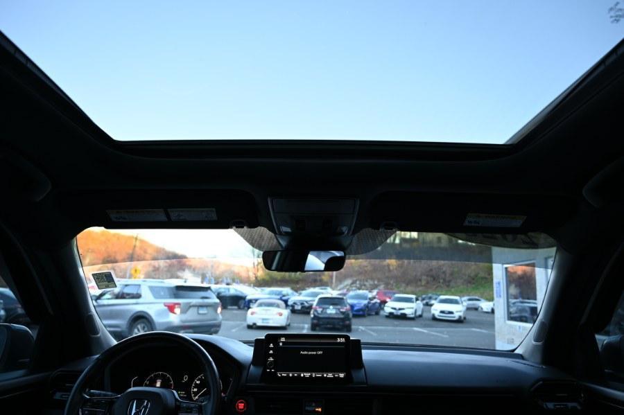 used 2025 Honda Pilot car, priced at $36,995