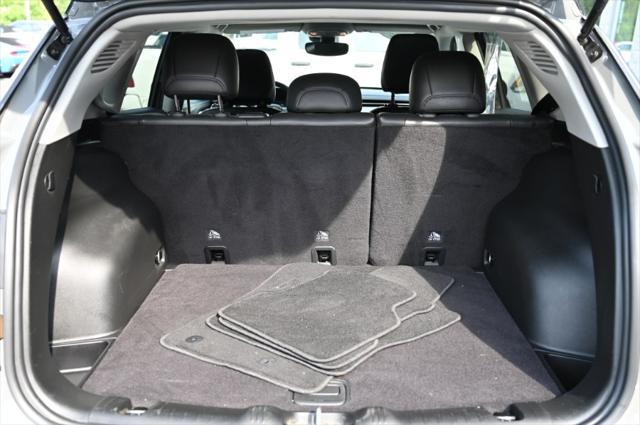 used 2022 Jeep Compass car, priced at $24,995