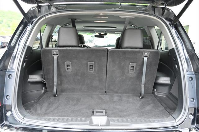 used 2022 Honda Pilot car, priced at $28,495