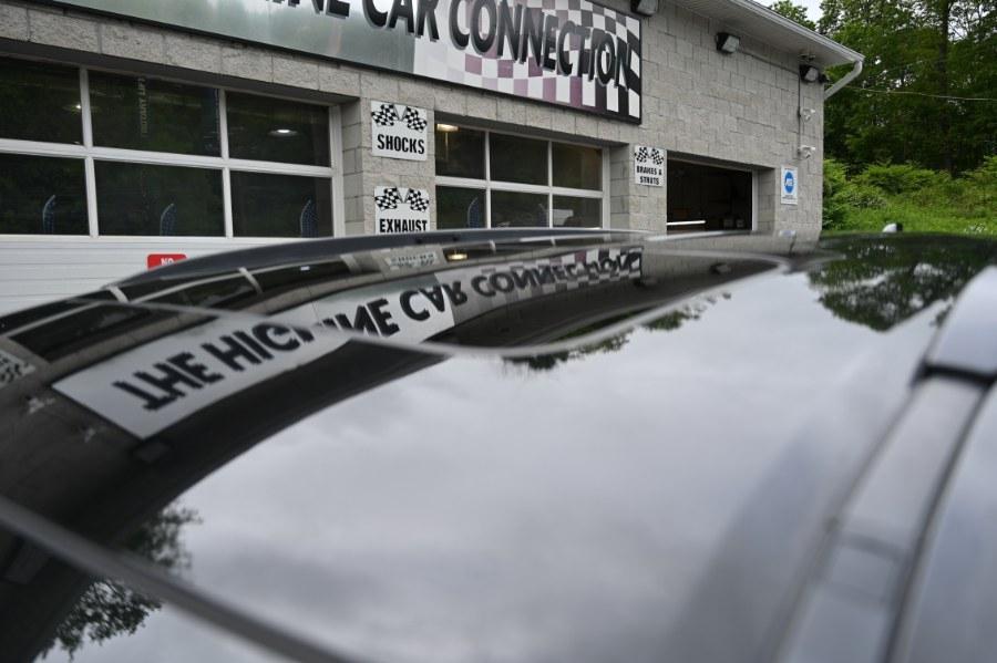 used 2022 Honda Pilot car, priced at $25,995