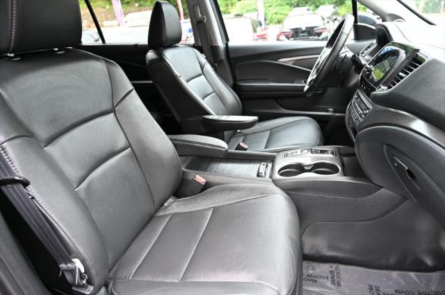 used 2021 Honda Pilot car, priced at $30,995