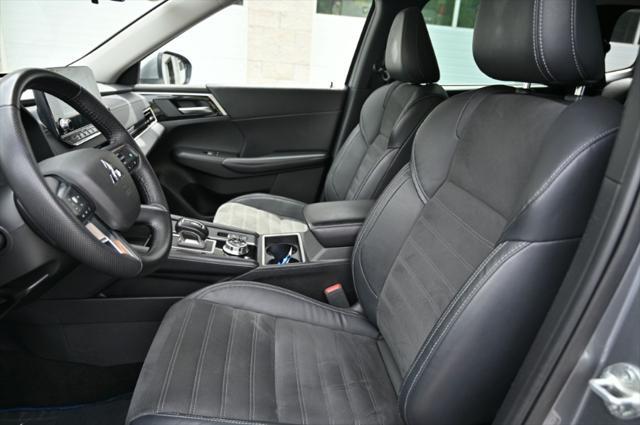 used 2023 Mitsubishi Outlander PHEV car, priced at $25,895