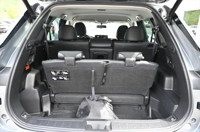 used 2023 Mitsubishi Outlander PHEV car, priced at $25,895