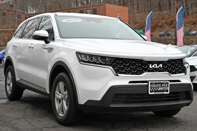 used 2023 Kia Sorento car, priced at $22,995
