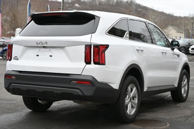 used 2023 Kia Sorento car, priced at $22,995