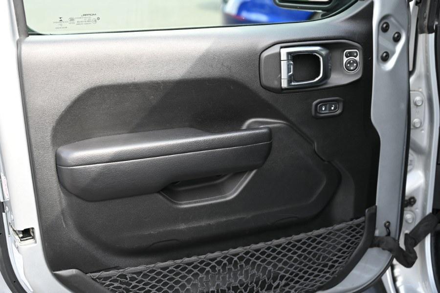 used 2023 Jeep Gladiator car, priced at $26,995