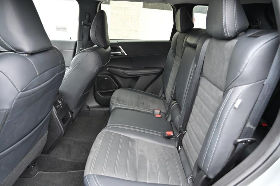 used 2025 Mitsubishi Outlander car, priced at $26,495