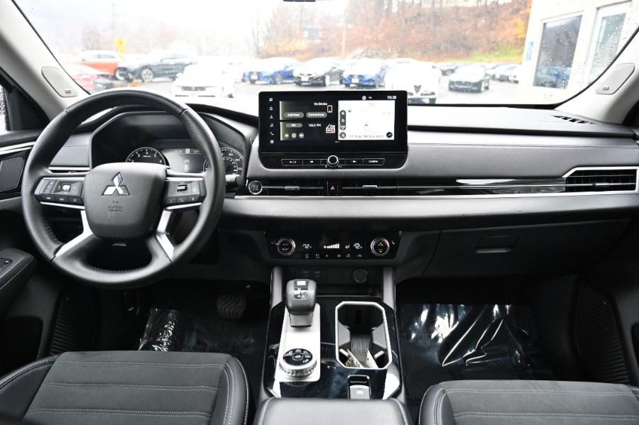used 2025 Mitsubishi Outlander car, priced at $26,495