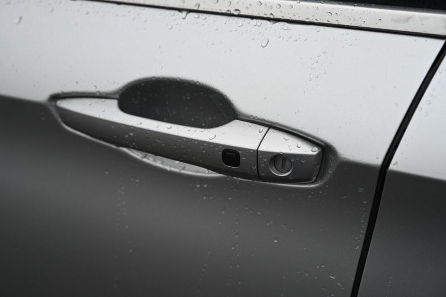 used 2025 Mitsubishi Outlander car, priced at $26,495