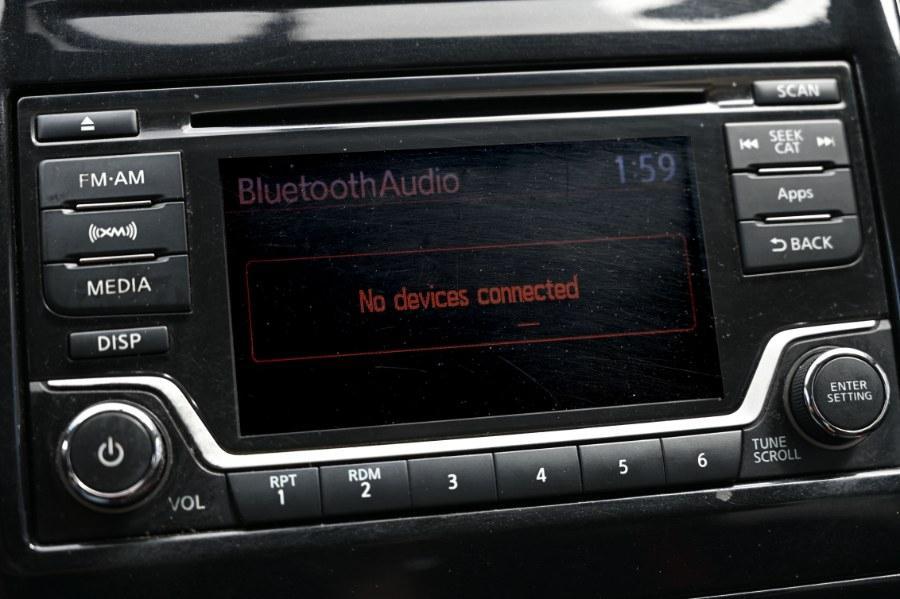used 2015 Nissan Versa Note car, priced at $5,995
