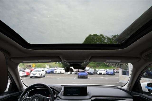 used 2022 Acura MDX car, priced at $40,995