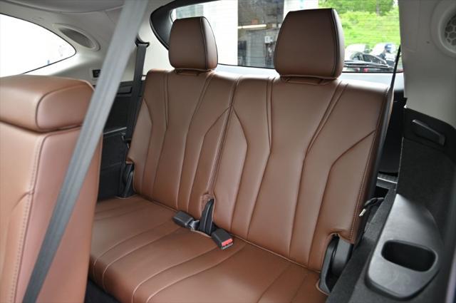 used 2022 Acura MDX car, priced at $40,995