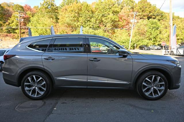 used 2022 Acura MDX car, priced at $31,995