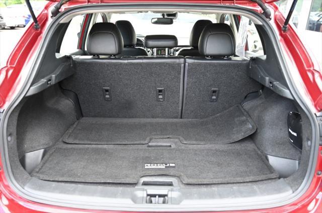 used 2021 Nissan Rogue Sport car