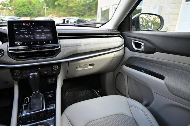 used 2022 Jeep Compass car, priced at $17,995