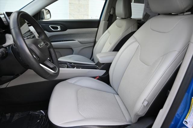 used 2022 Jeep Compass car, priced at $17,995