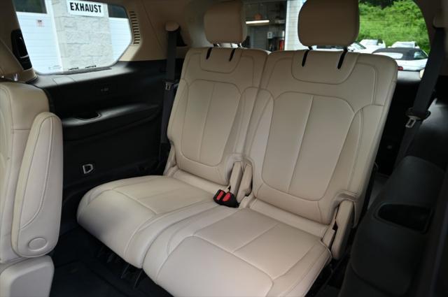 used 2021 Jeep Grand Cherokee L car