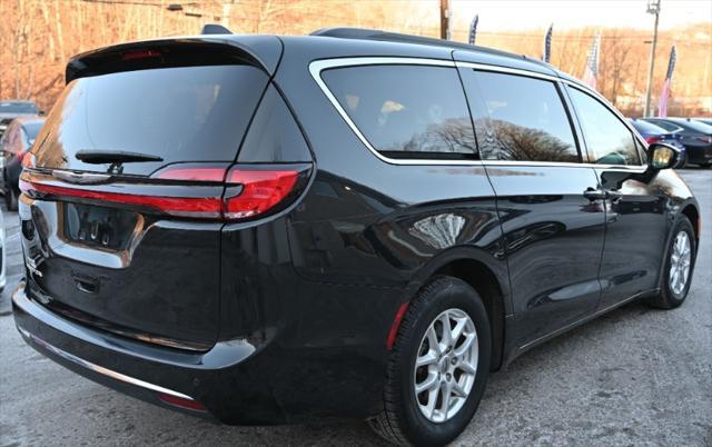 used 2022 Chrysler Pacifica car, priced at $19,995