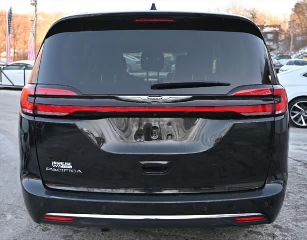 used 2022 Chrysler Pacifica car, priced at $19,995