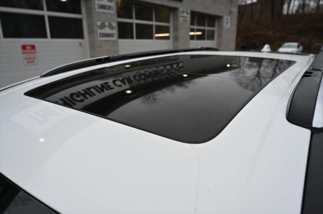used 2020 Chrysler Pacifica car, priced at $21,995