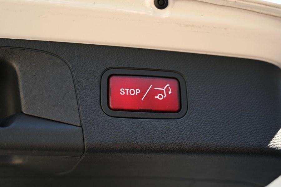 used 2020 Mercedes-Benz GLC 300 car, priced at $20,695