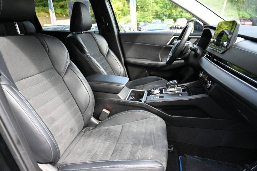 used 2023 Mitsubishi Outlander PHEV car, priced at $25,995