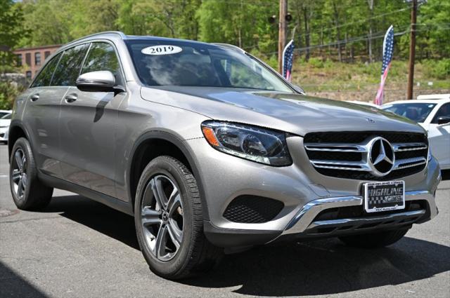 used 2019 Mercedes-Benz GLC 300 car, priced at $19,995