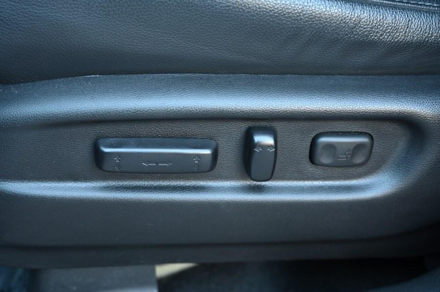 used 2022 Honda Pilot car, priced at $26,995