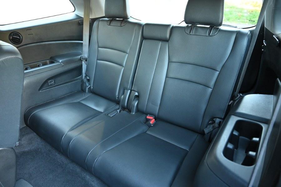 used 2022 Honda Pilot car, priced at $26,995