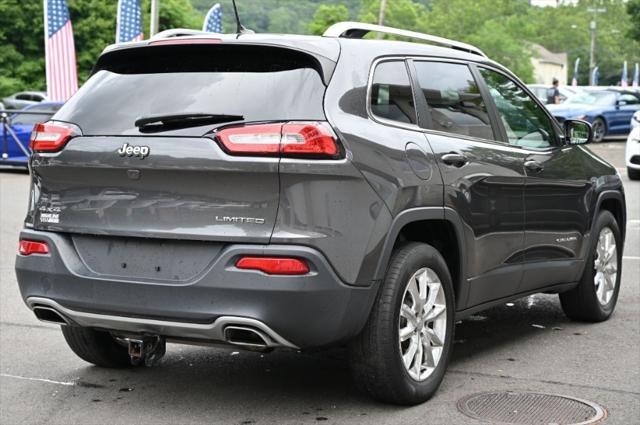 used 2015 Jeep Cherokee car, priced at $16,495
