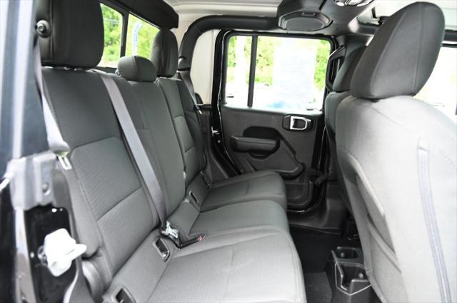 used 2023 Jeep Gladiator car, priced at $28,995