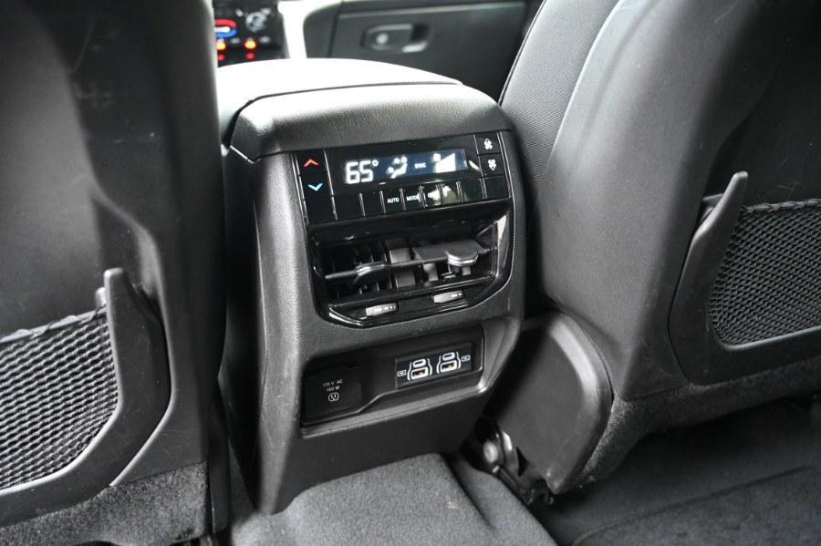 used 2024 Jeep Grand Cherokee L car, priced at $27,995