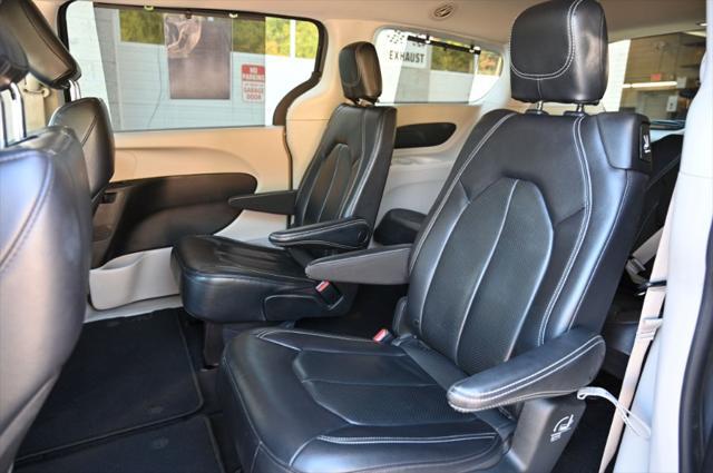 used 2022 Chrysler Pacifica car, priced at $21,995