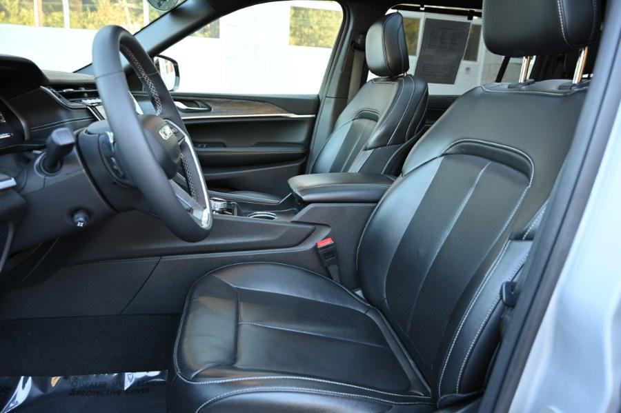 used 2024 Jeep Grand Cherokee L car, priced at $32,995