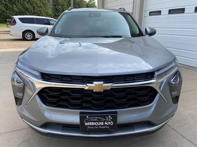 used 2024 Chevrolet Trax car, priced at $22,900