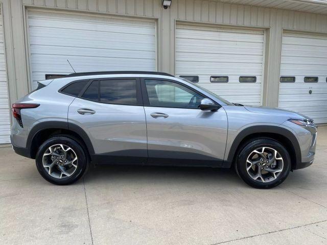 used 2024 Chevrolet Trax car, priced at $22,900