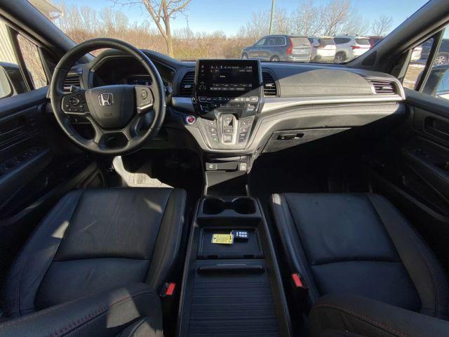 used 2024 Honda Odyssey car, priced at $39,800