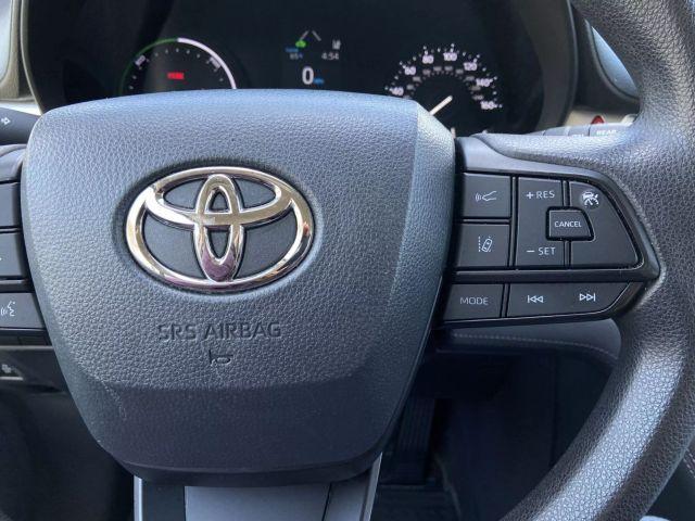 used 2023 Toyota Sienna car, priced at $35,900