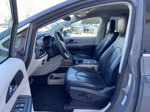 used 2022 Chrysler Pacifica car, priced at $23,800