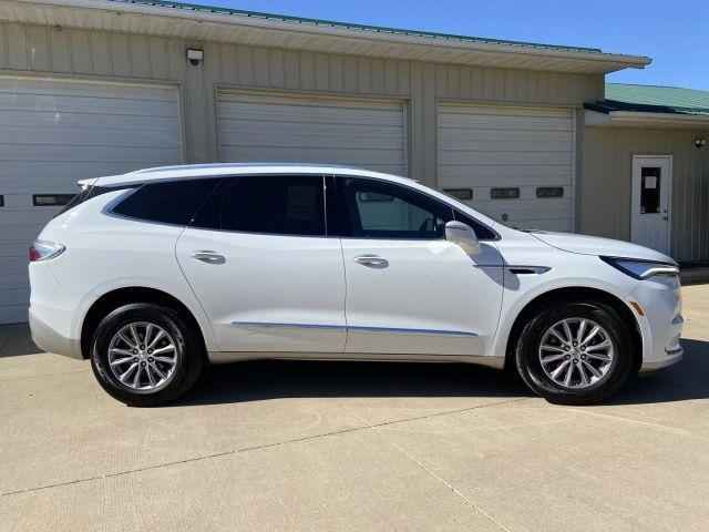 used 2024 Buick Enclave car, priced at $31,900