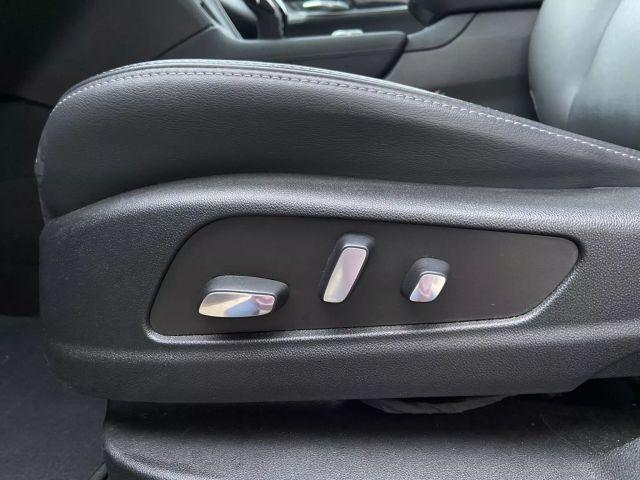 used 2023 Cadillac XT6 car, priced at $39,800