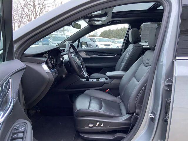 used 2023 Cadillac XT6 car, priced at $39,800