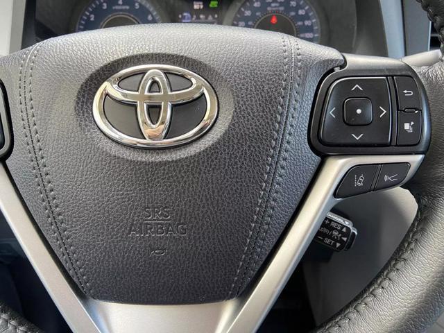 used 2020 Toyota Sienna car, priced at $31,900