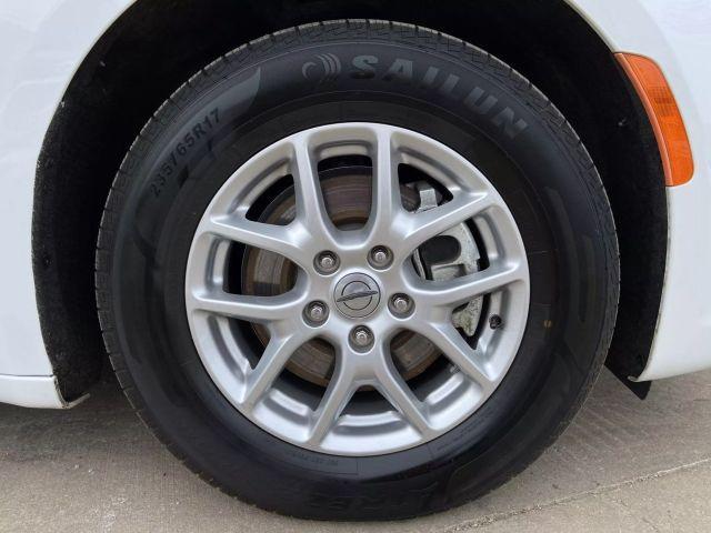 used 2022 Chrysler Pacifica car, priced at $22,800