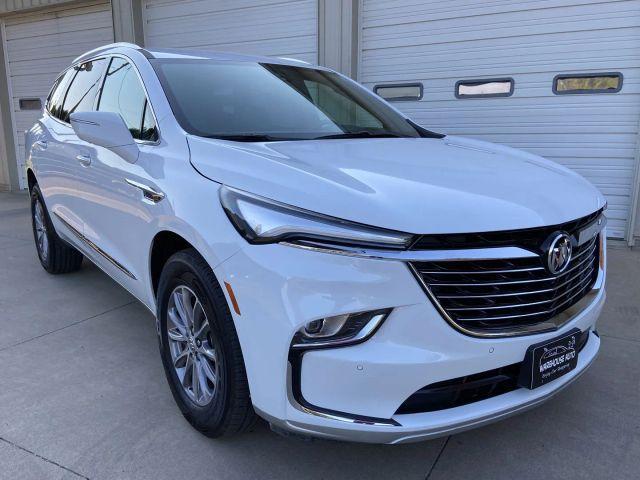 used 2024 Buick Enclave car, priced at $37,800
