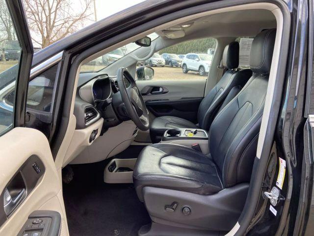 used 2022 Chrysler Pacifica car, priced at $28,900