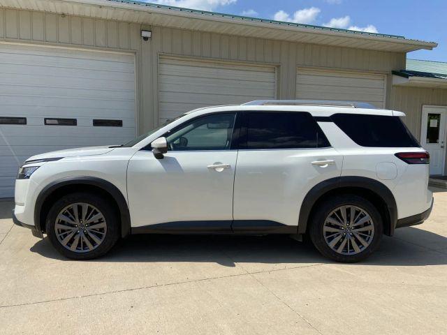 used 2022 Nissan Pathfinder car, priced at $34,900