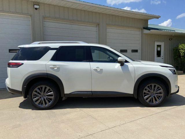used 2022 Nissan Pathfinder car, priced at $34,900